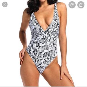 Size S snake print one piece bathing suit